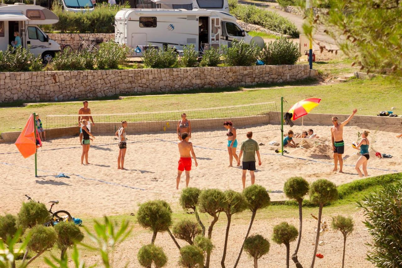 Mobile Homes Lussmarin Mali Losinj Exterior photo