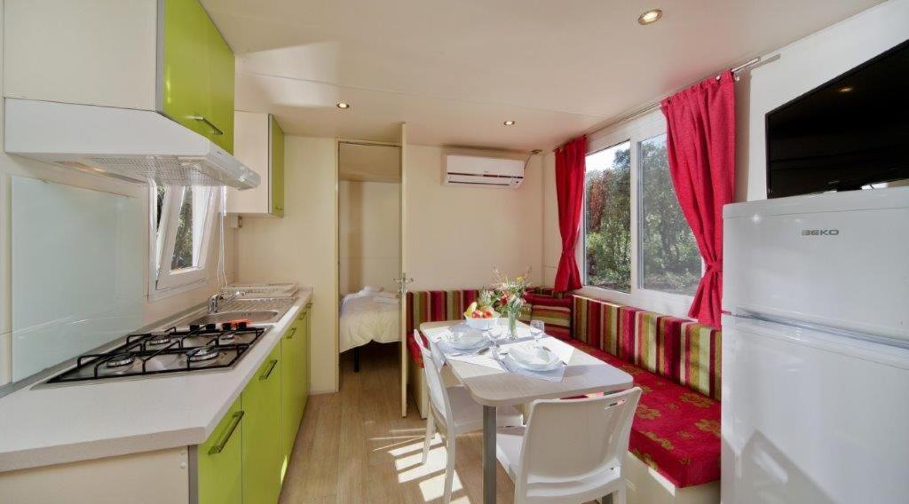 Mobile Homes Lussmarin Mali Losinj Exterior photo